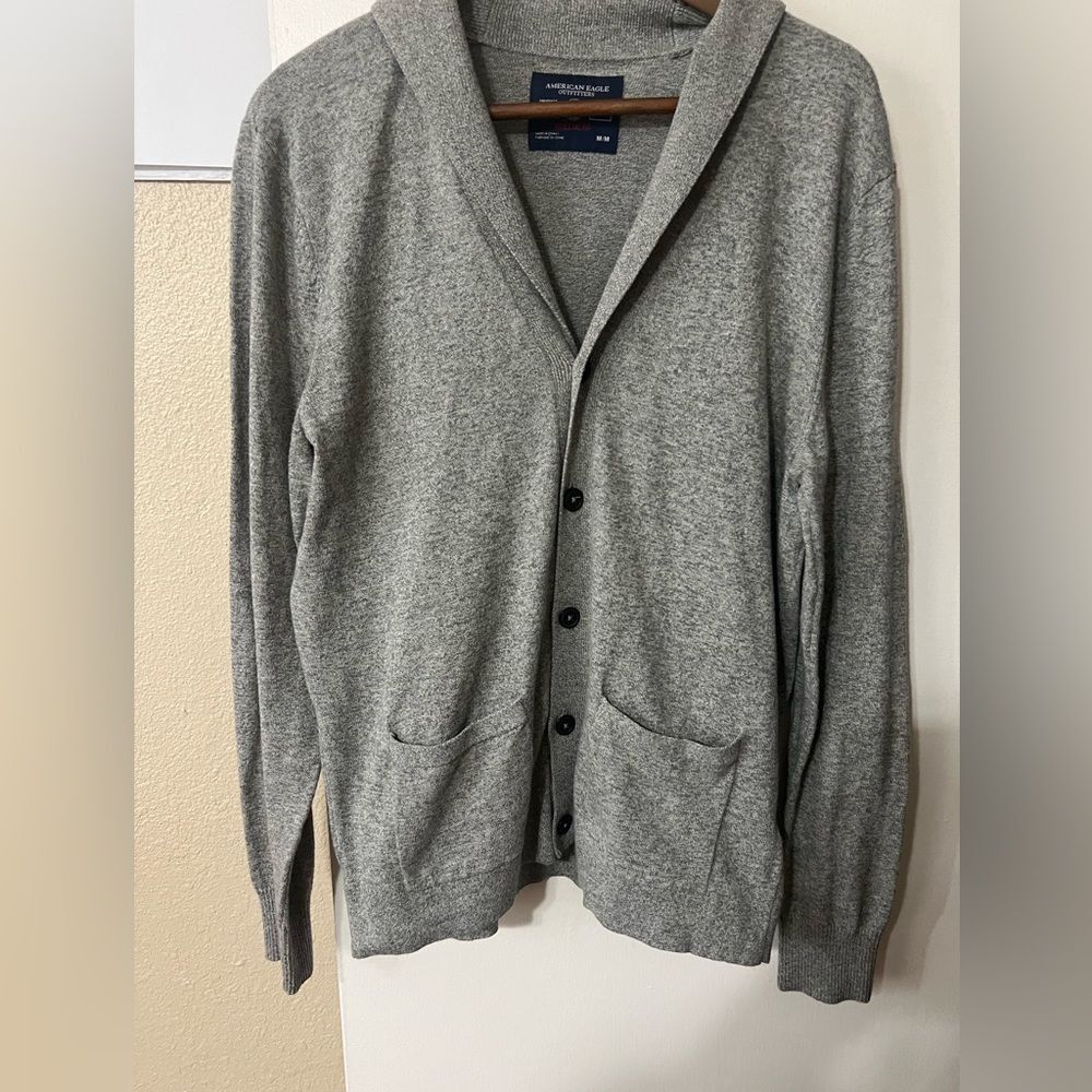 American Eagle Outfitters Gray Cardigan  SzM Classic Grandmacore Cabincore Cozy